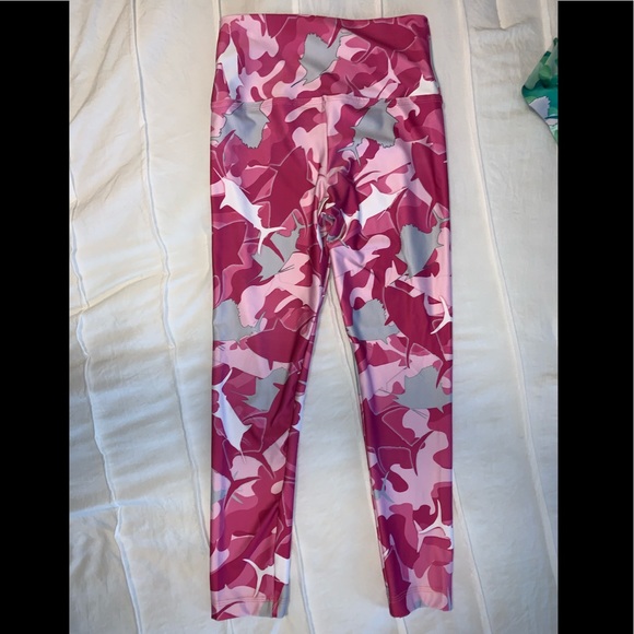 Bones Outfitters Sailfish Camo Leggings - Picture 7 of 14